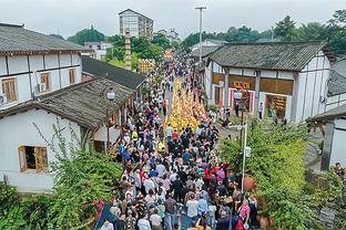 创造历史了！哈登成NBA历史首位单场10出手0进球但有10助攻的球员